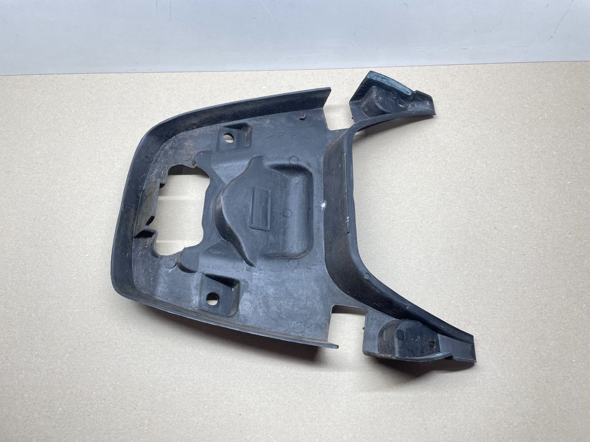 Yamaha Cygnus XC 125  -  Abdeckung Tank Verkleidung fairing Helmfach (74)