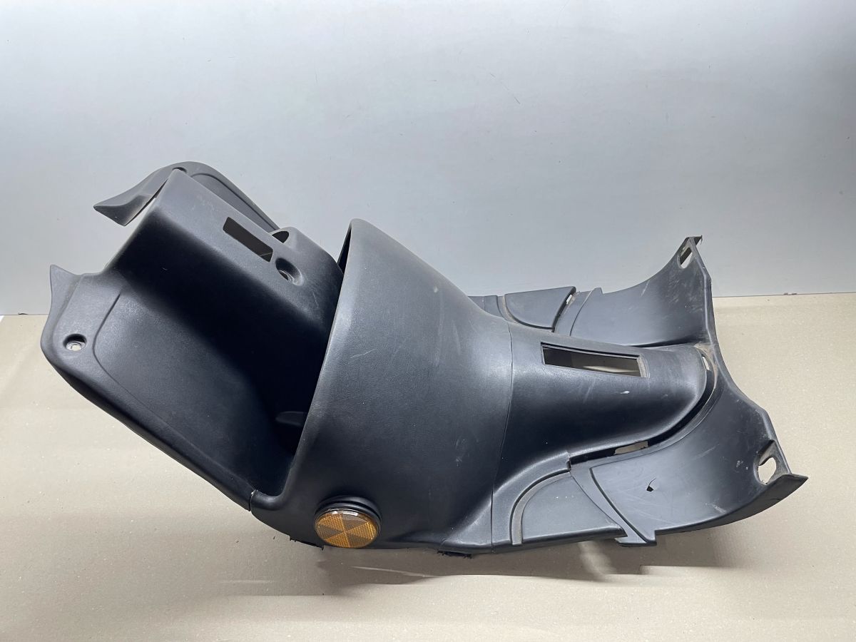 Keeway Easy 50 - Beinschild Verkleidung Innenraum Abdeckung (102-9)