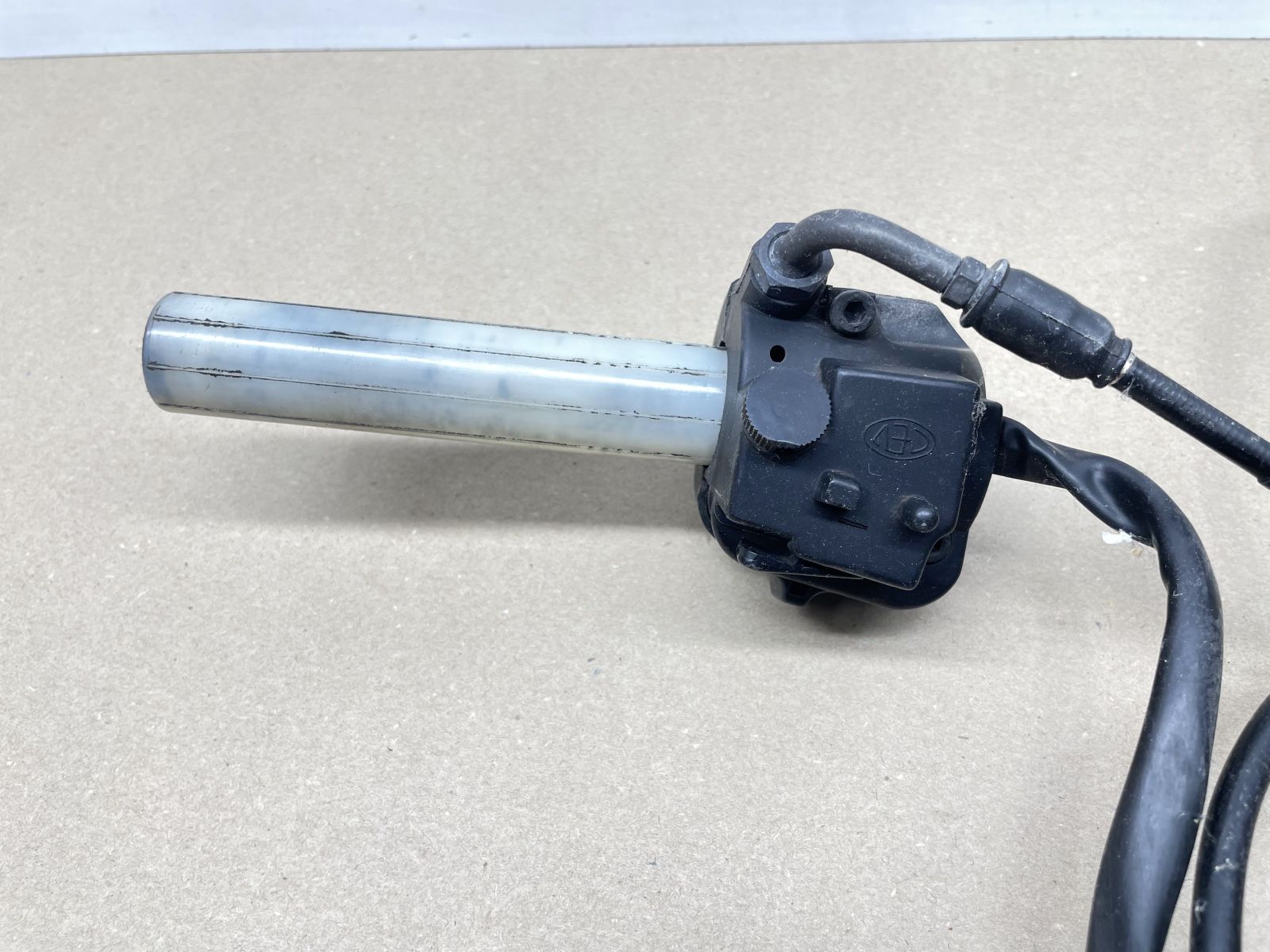 Aprilia Pegaso 650 Bj:1993-2001 - Lenkerschalter rechts CEV handlebars switch (118-24)