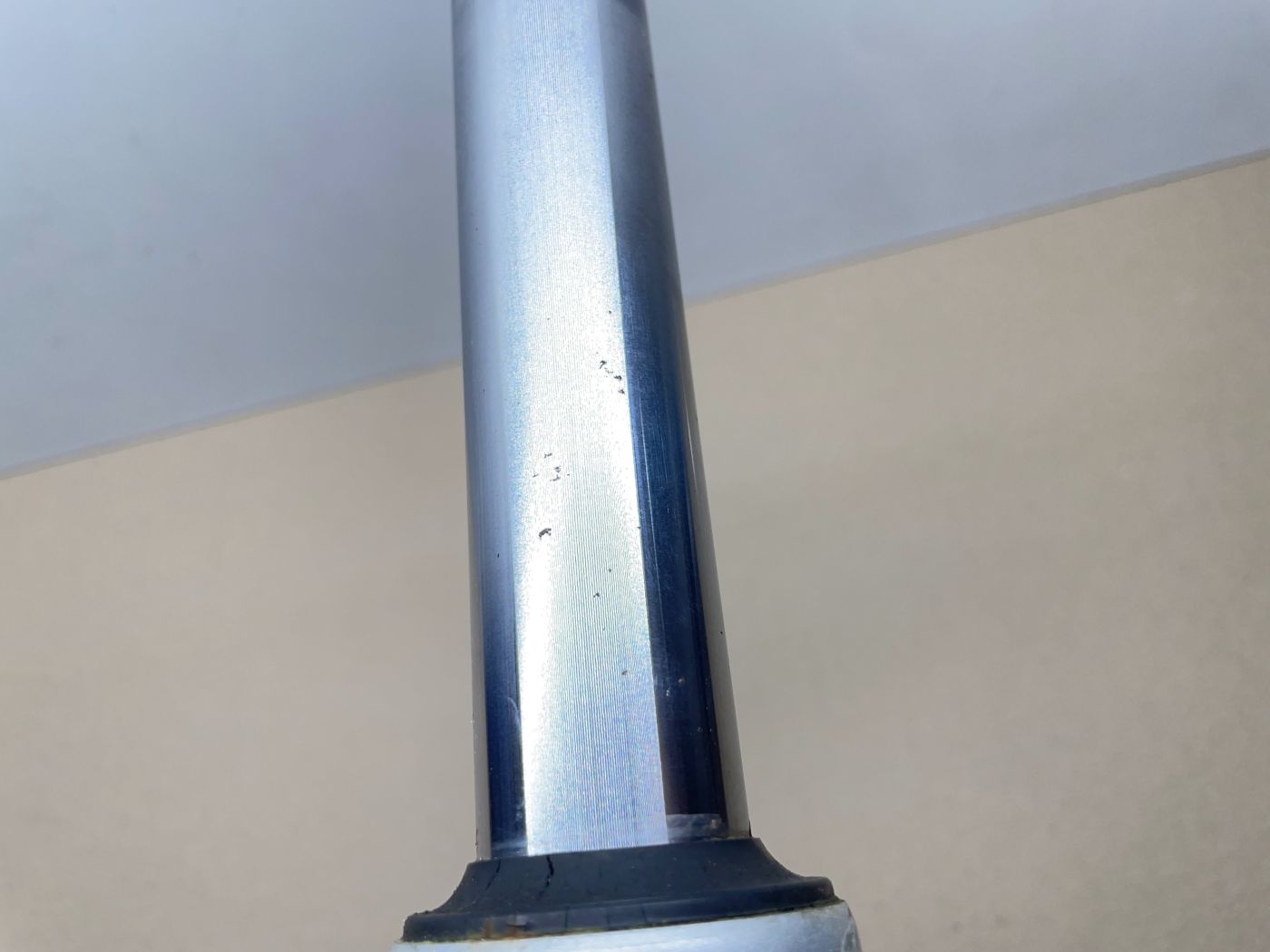 Longjia LJ125T-A Raptor - Gabelholm links Stoßdämpfer fork spar (109-2)
