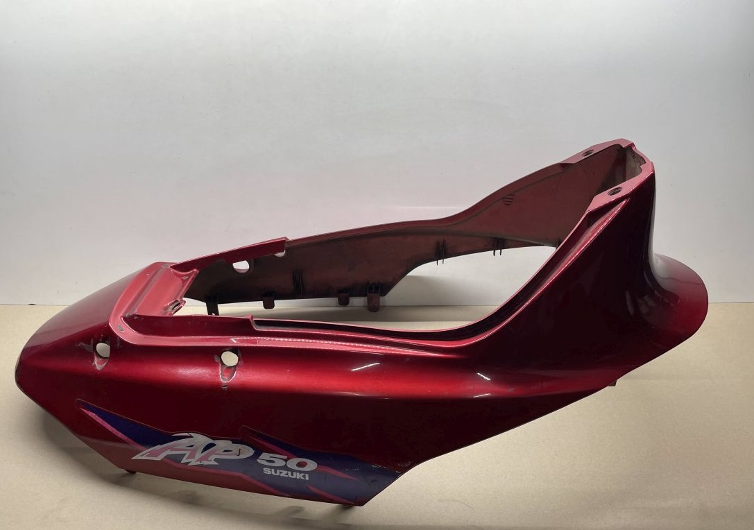 Suzuki AP 50 - Heckverkleidung Seitenteil Abdeckung fairing (62-4)