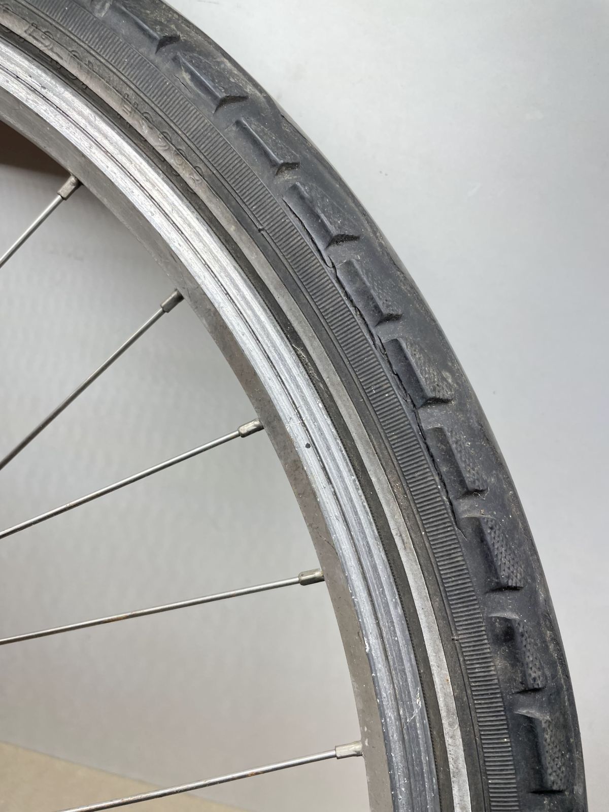 Saxonette Classic - Vorderrad Reifen Felge vorne front wheel  (64-14)