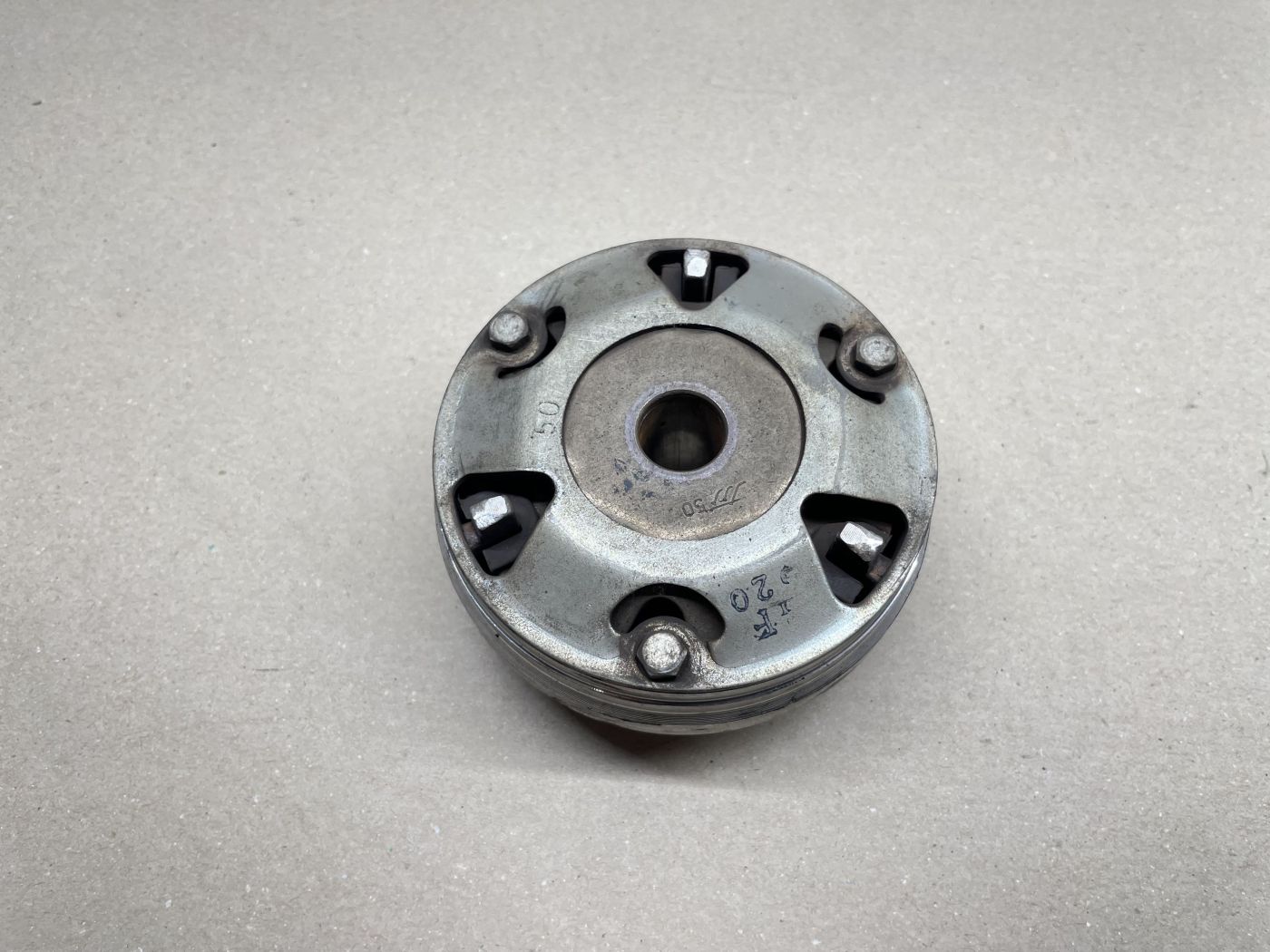 Rex RS 450 -  original Variomatik Riemenscheibe Mitnehmer Lüfterrad (102-15)