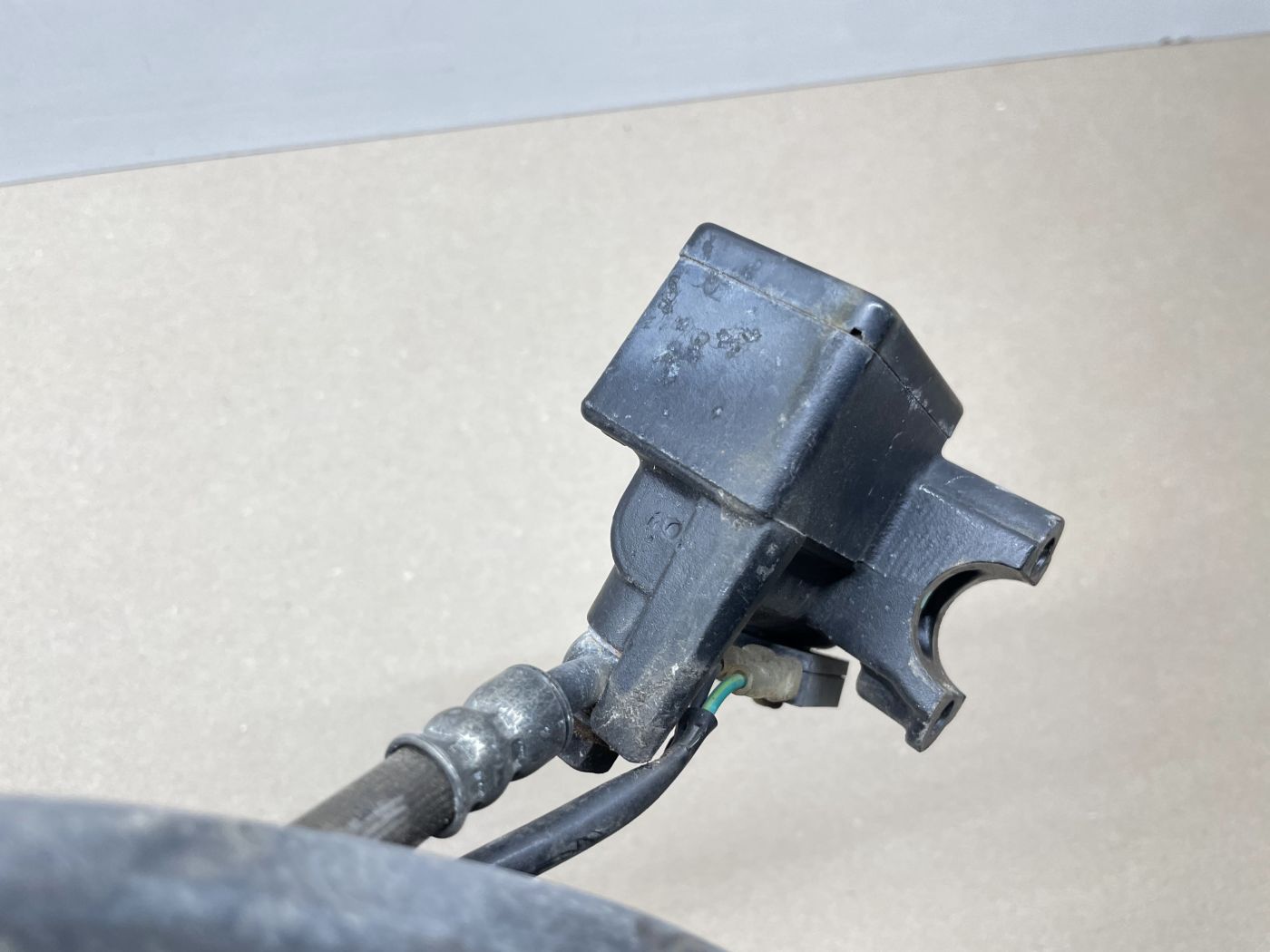 Kymco Cobra Cross - Bremse vorne Bremshebel Bremspumpe Bremszange brake (114)