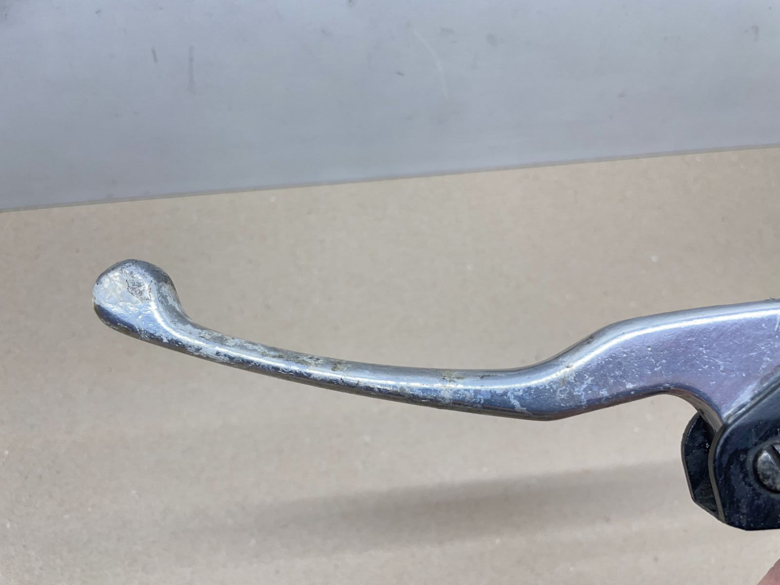 Aprilia Gulliver 50 - Bremsarmatur links Bremshebel Bremse Hinterrad Lenker (76)