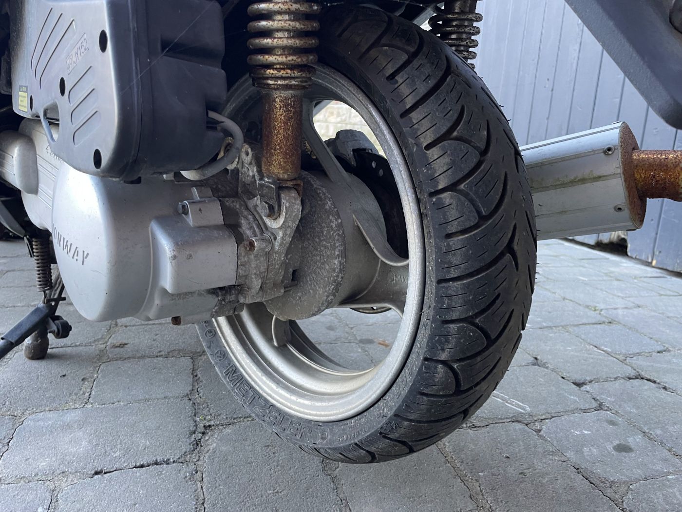 Jonway YY125T Rallox Ranger - Hinterrad Reifen Felge hinten rear wheel (116)
