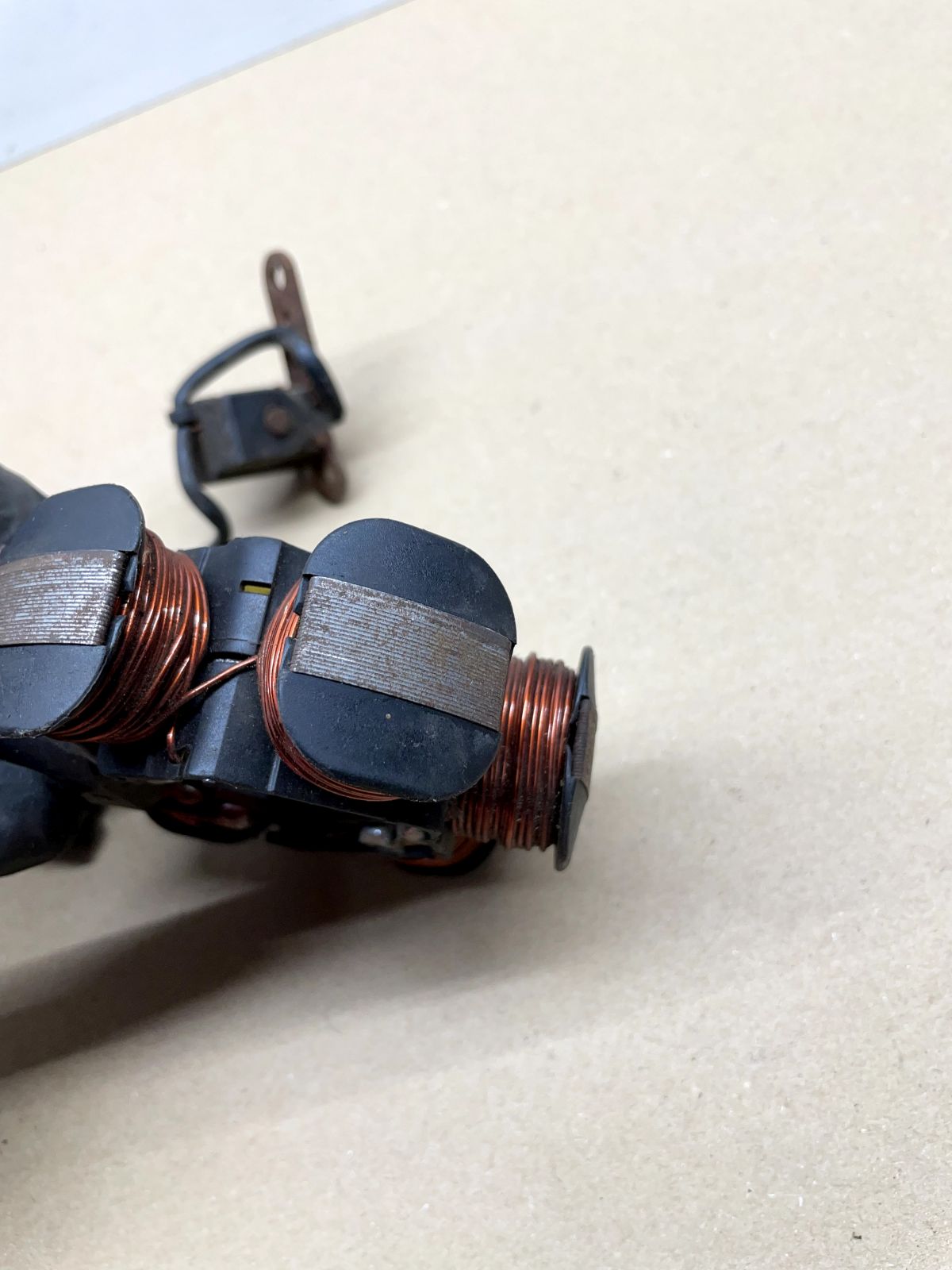 Vespa ET2 50 - ORIGINAL Lichtmaschine Stator (H3)