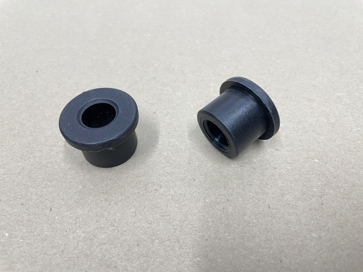 LEM Condor / Cayman - 2x Buchse Vorderradaufhängung Achse Front Suspension Bush (118-8)