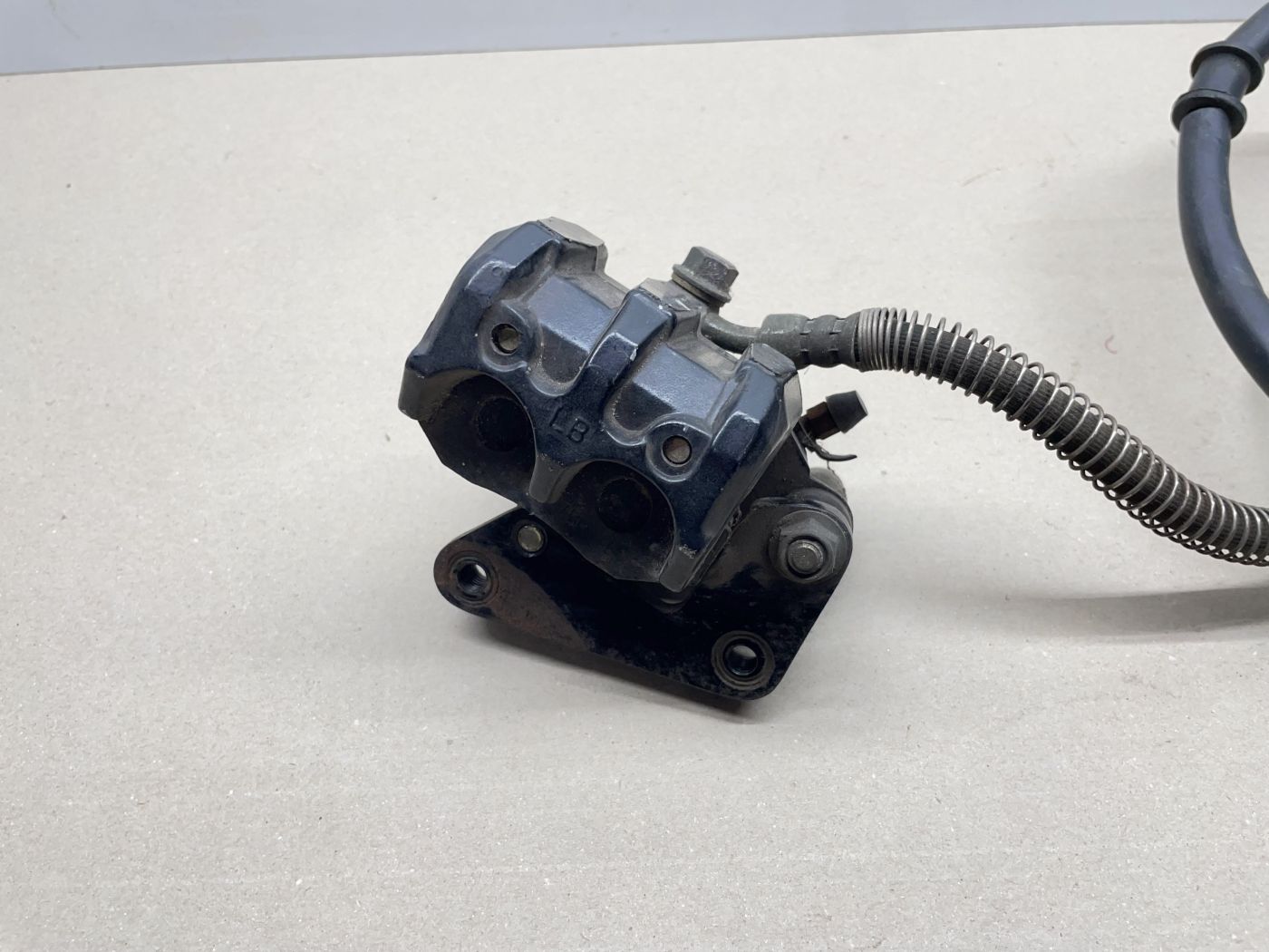 Ering / Baotian BT49QT-7 Bremse vorne Bremshebel Bremspumpe Bremszange  (102-14)