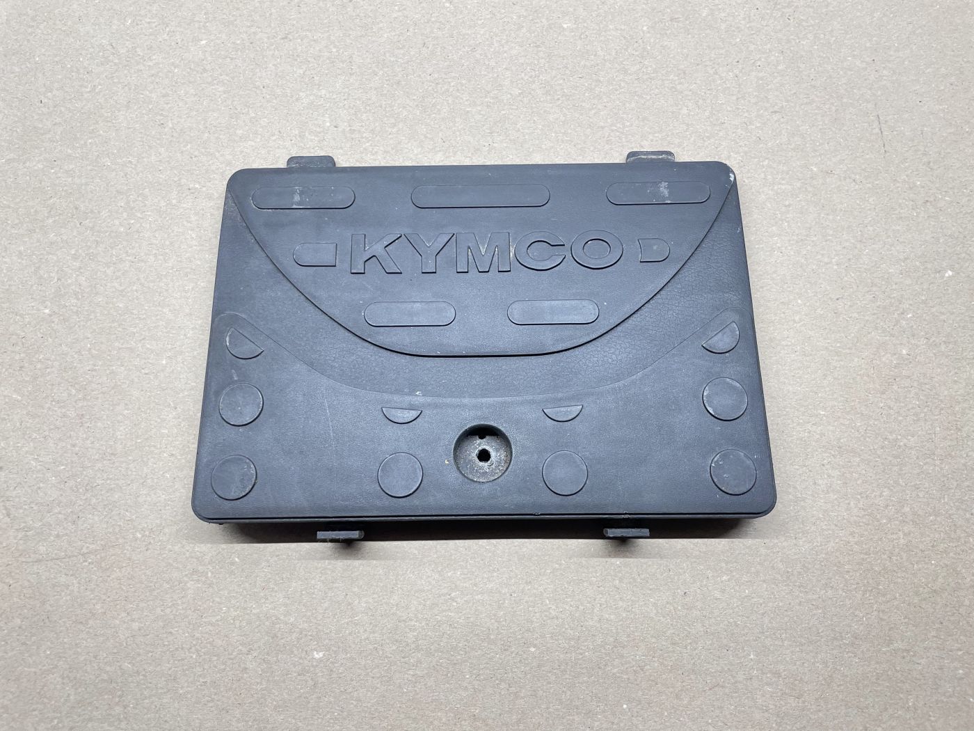Kymco Cobra Cross - Abdeckung Batterie Trittbrett Verkleidung fairing  (114)