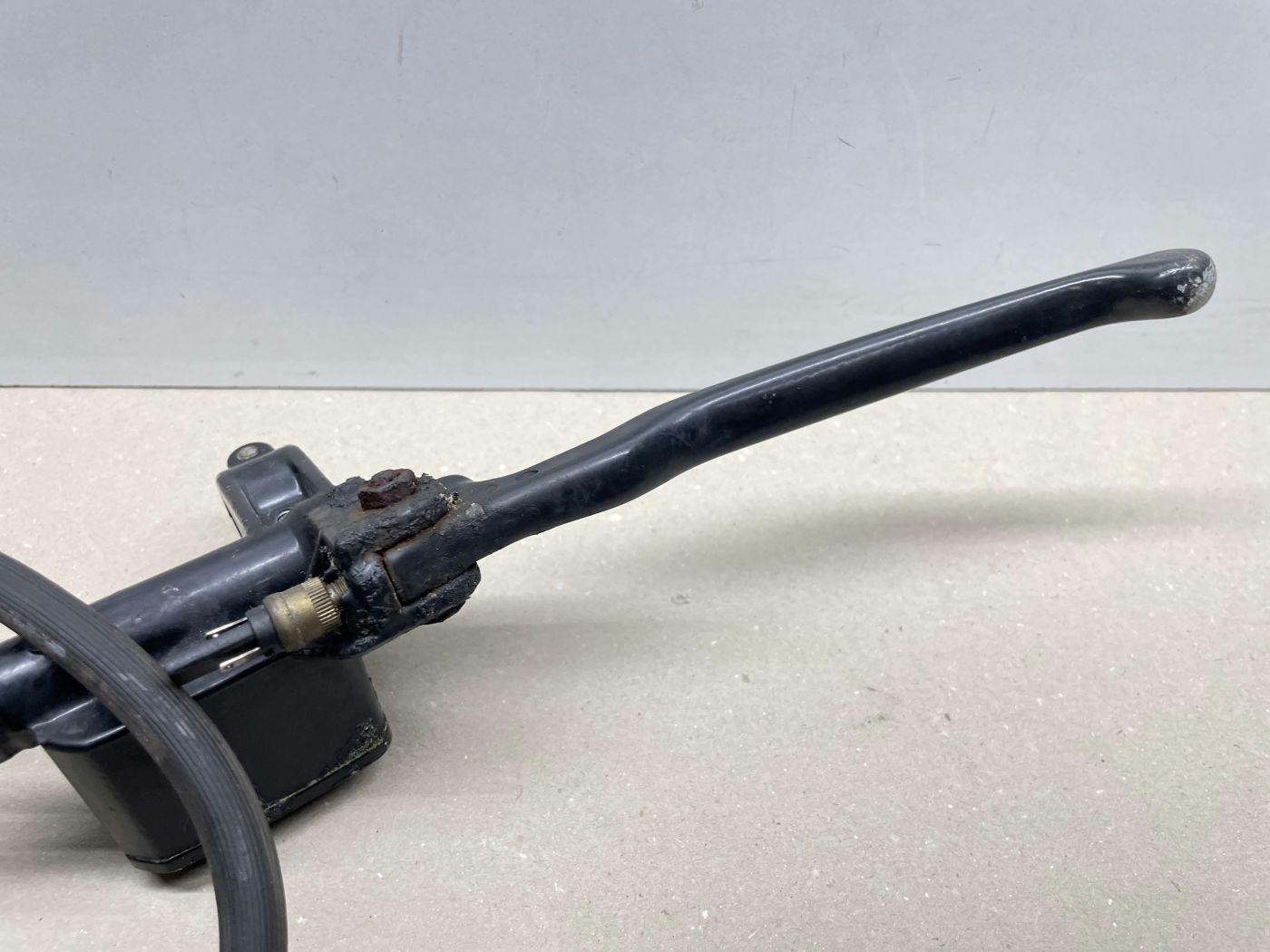 Aprilia Gulliver 50 - Bremse vorne Bremspumpe Bremszange Bremsleitung (102-10)