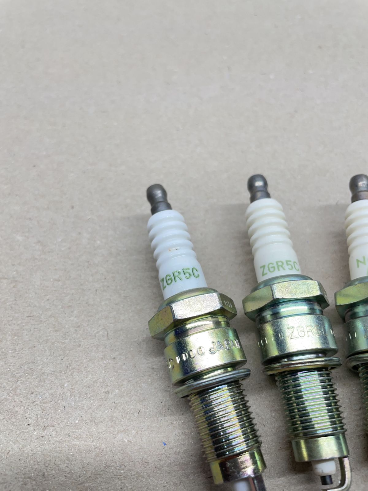 3x NGK Zündkerze ZGR5C NEU spark plug  (Z2)