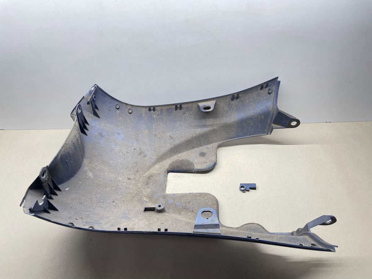 Piaggio Sfera RST 50   - Unterboden Spritzschutz Abdeckung Verkleidung  (102-7)