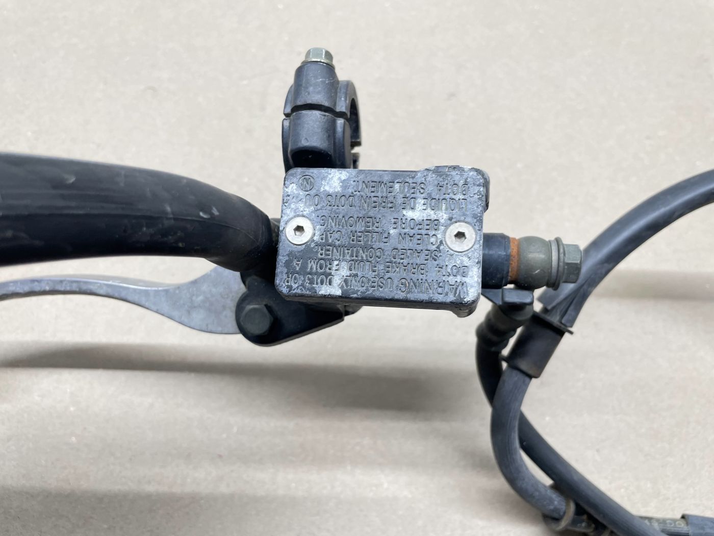 Jonway YY125T Rallox Ranger - Bremse vorne Bremszange Bremsleitung Spiegel (116)
