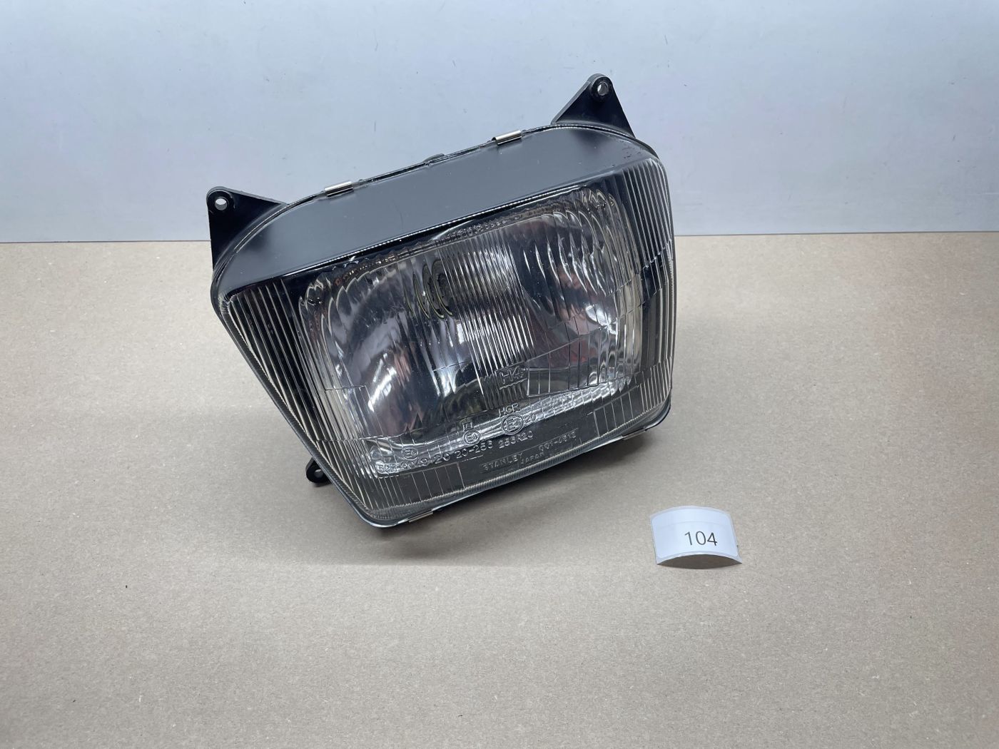 Kawasaki GPZ 1000 - Scheinwerfer Licht Lampe vorne headlight (118-1)
