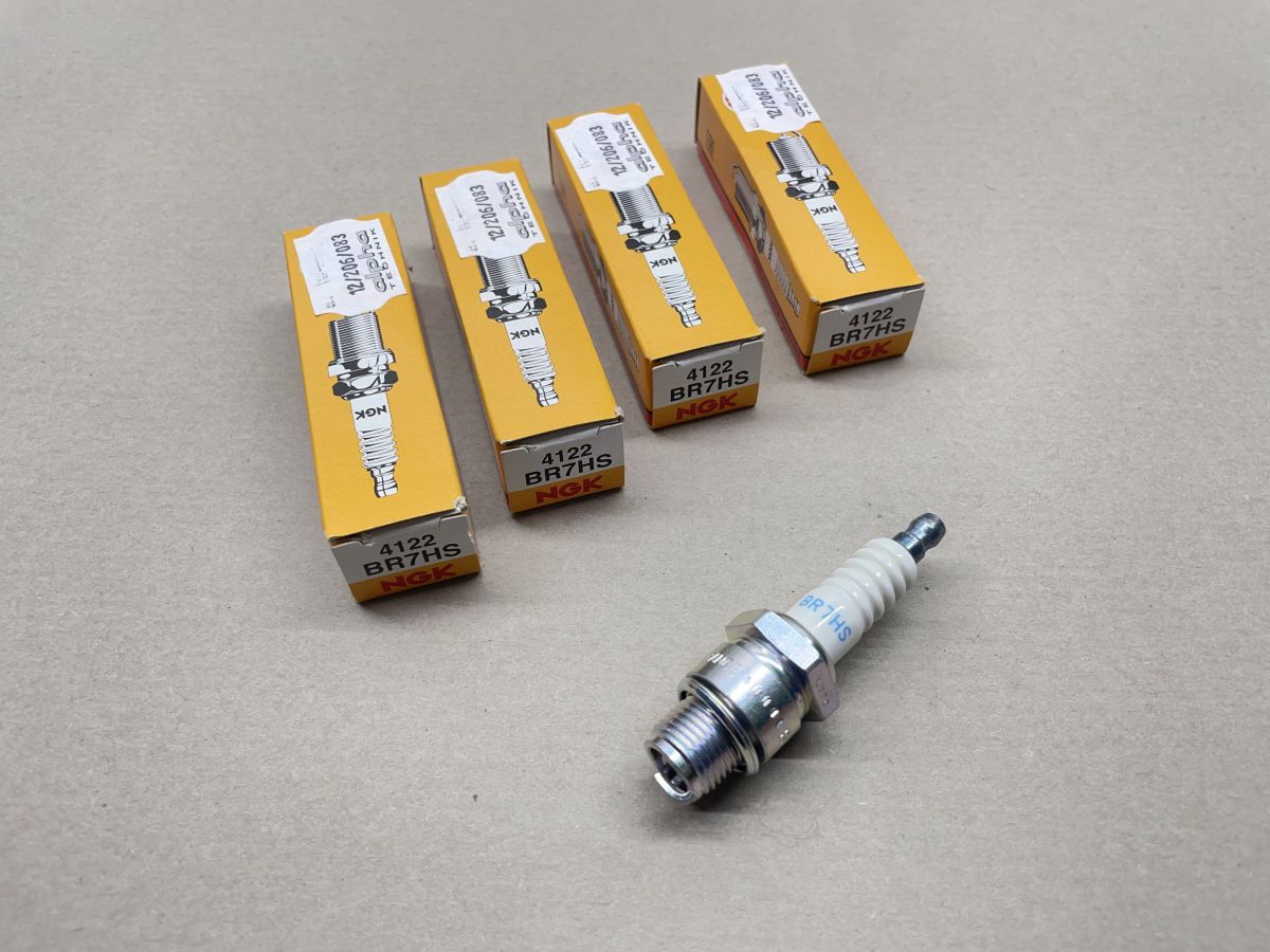 4x Zündkerze NGK BR7HS - z.B für Peugeot Speedfight 1 & 2 50 Yamaha DT (94-296)