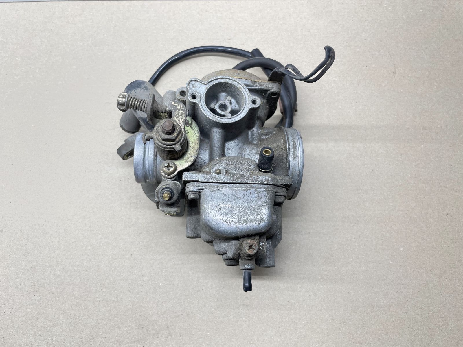 Suzuki AN 125 - ORIGINAL Mikuni Vergaser  (77)