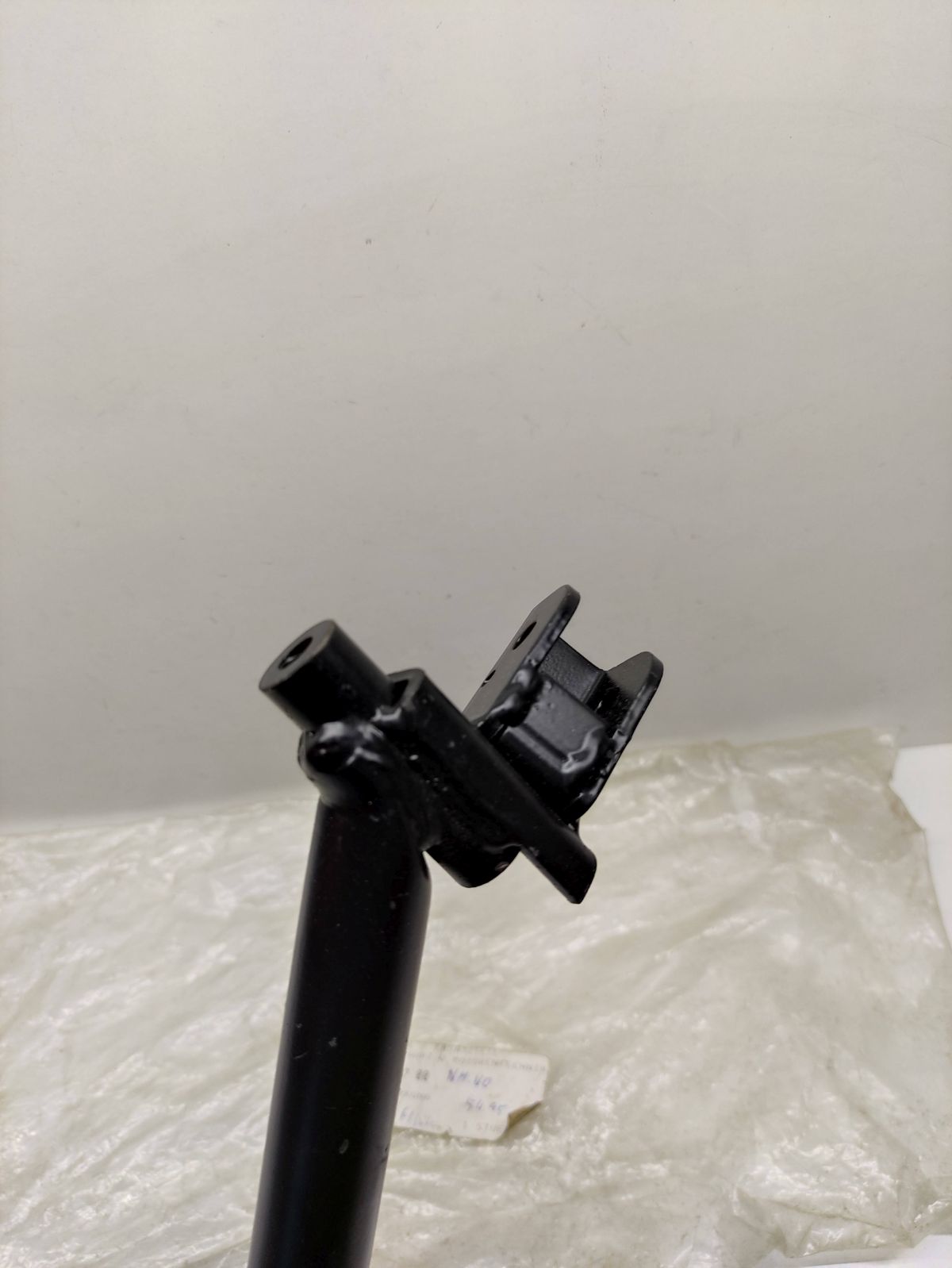 Fußrastenanlage hinten Sozius Sachs T73539700 - Peugeot Hercules ? Roller (39-1)