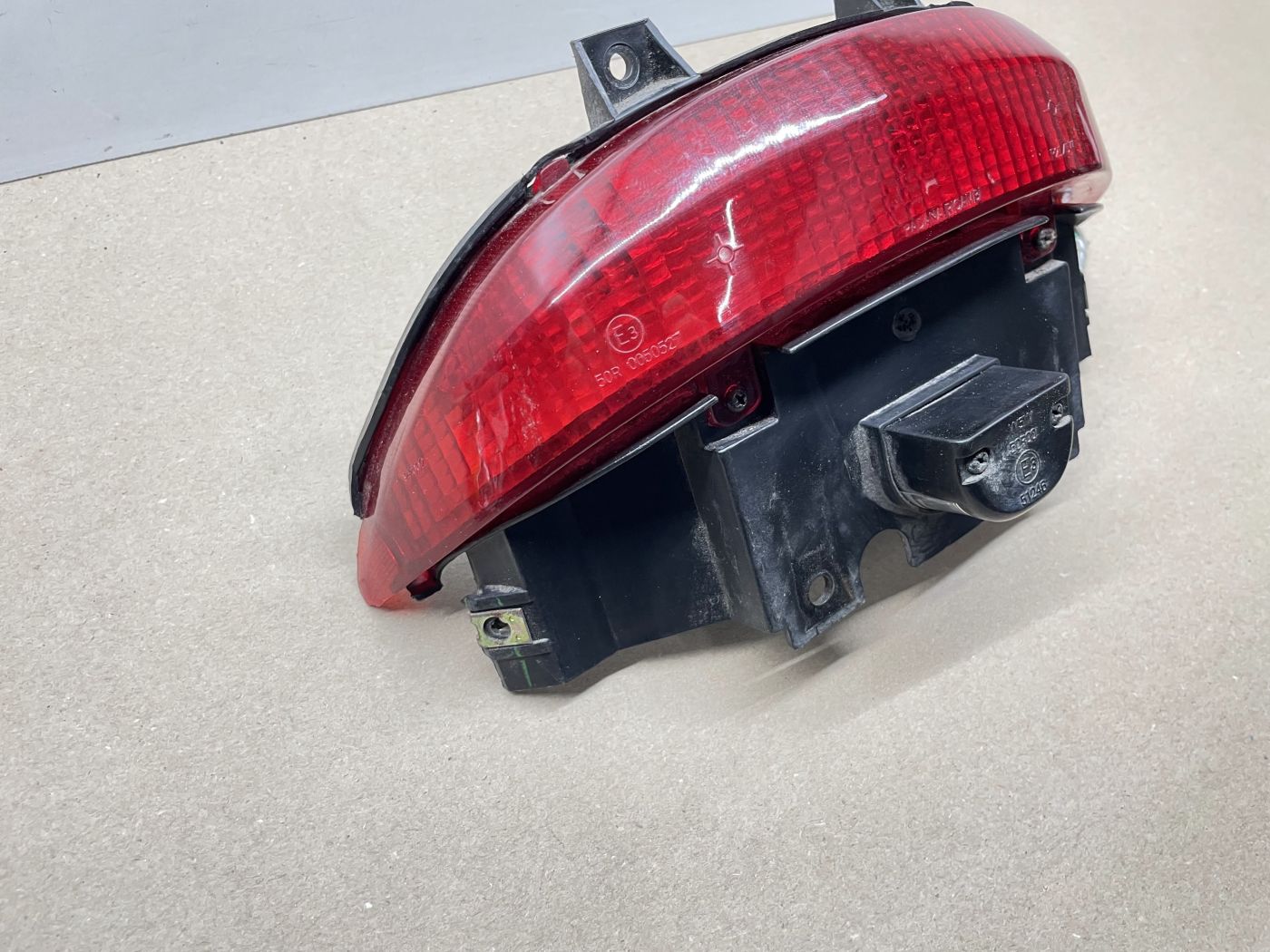 Kymco KB 50  - original Rücklicht Licht Lampe hinten rearlight  (117)