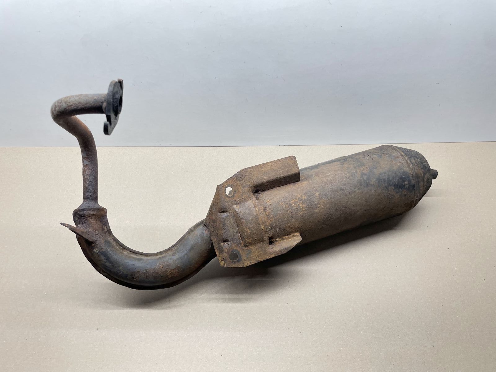 Peugeot Zenith - original 25km/h Auspuff exhaust  (60)