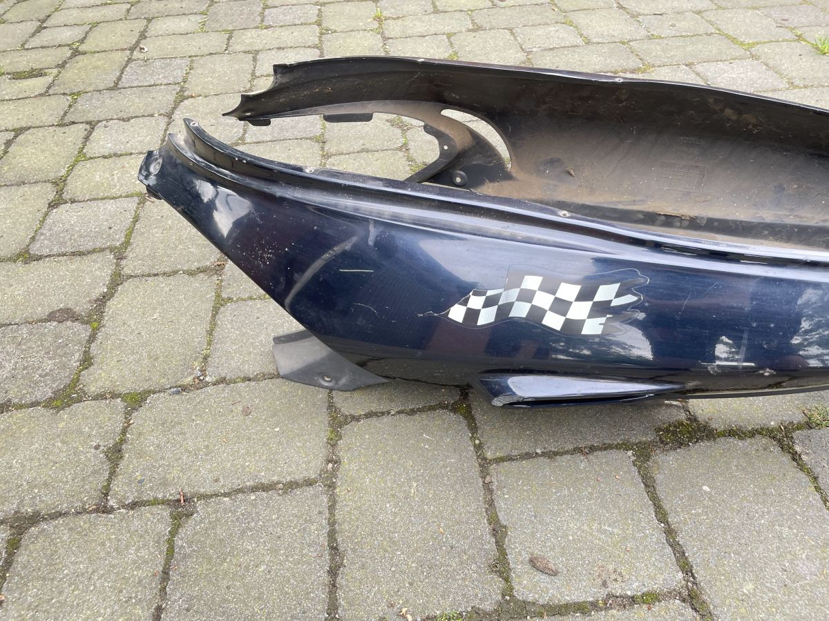 Aprilia Leonardo 125 - Heck Verkleidung Abdeckung Backe fairing (97-2)