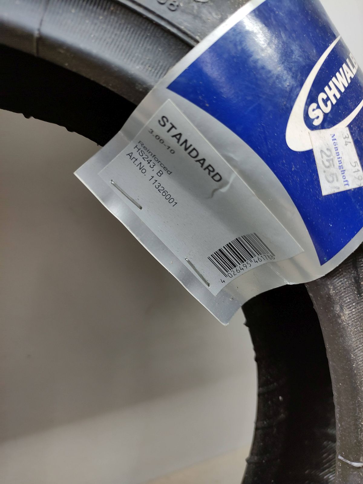 Reifen Schwalbe 3.00-10 (50J)  DOT 2006   NEU  (39)