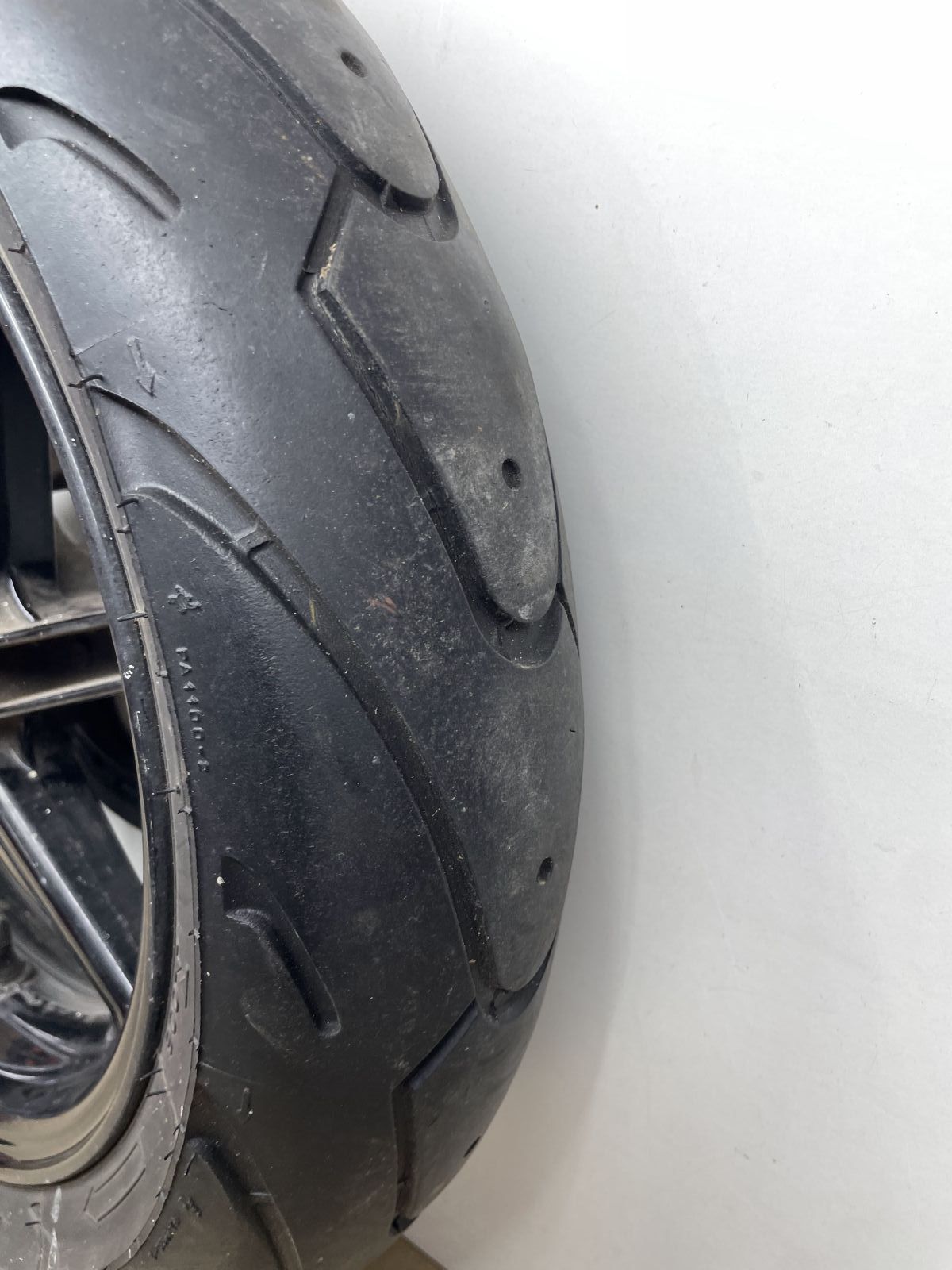 Honda X8R  - Vorderrad Reifen Felge vorne wheel (119)