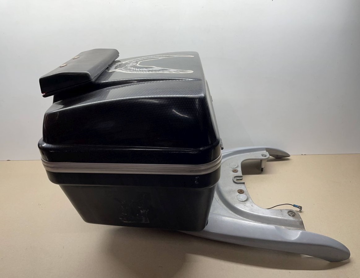 Piaggio Sfera RST 50 - ORIGINAL Gepäckträger + Piaggio Topcase Koffer  (72-2)