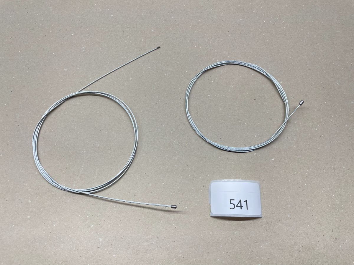 2x Gaszug Gasinnenzug 1600 x 1,25mm NEU Nippel 3,2 x 5,0mm Mofa Moped (94-541)