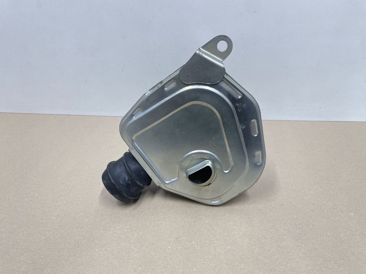 Honda CB 250 G / CB 360 G - ORIGINAL Luftfilterkasten rechts NOS Gehäuse (118-9)