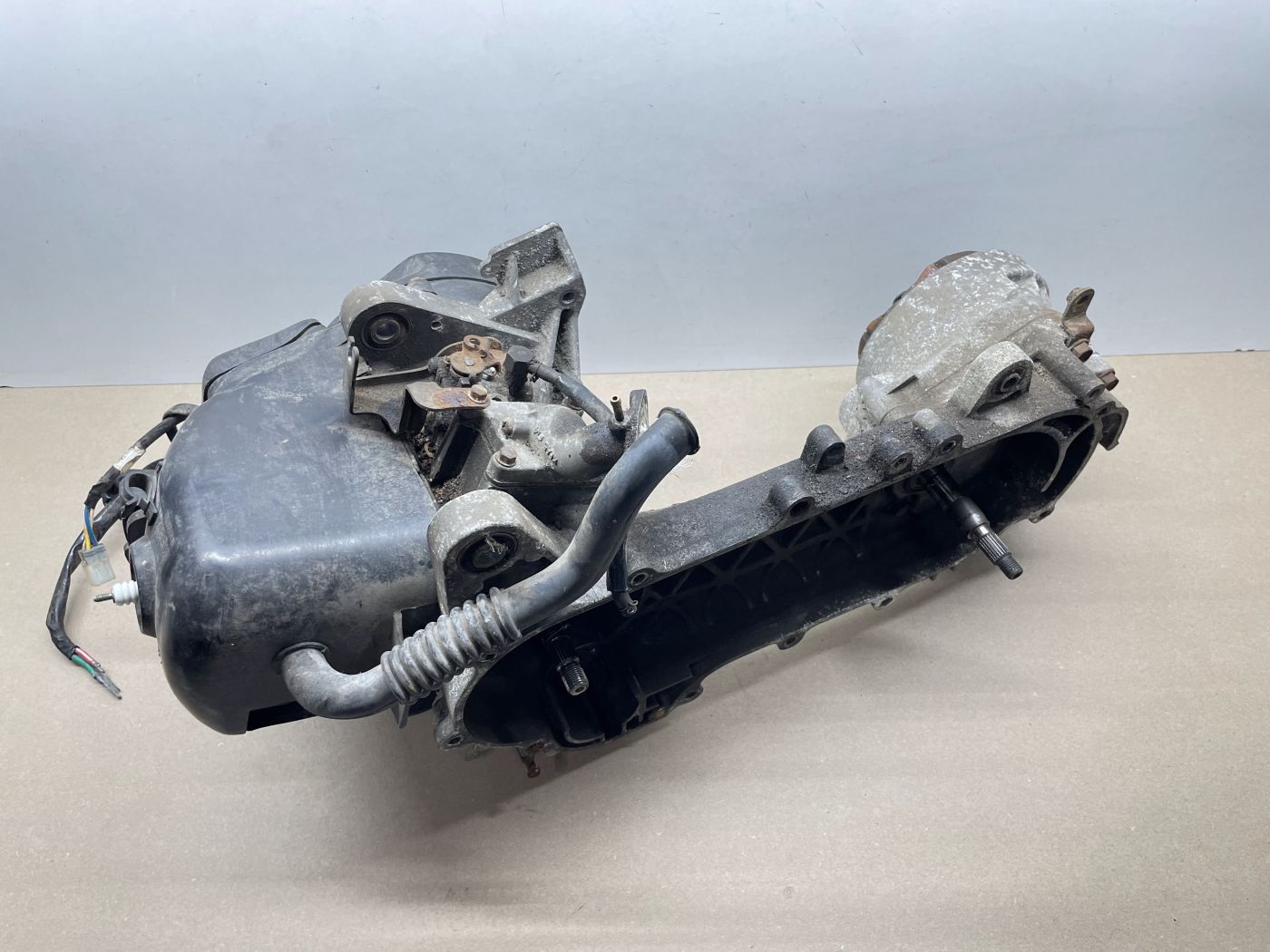 Kymco Cobra Cross - Motorblock Zylinder Getriebe Kurbelwelle engine (114)