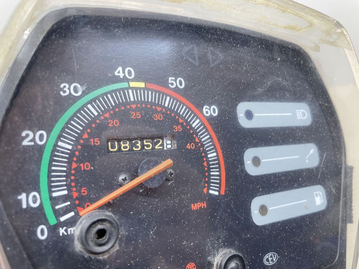 Derbi Vamos - Tacho Tachometer speedometer (102-1)
