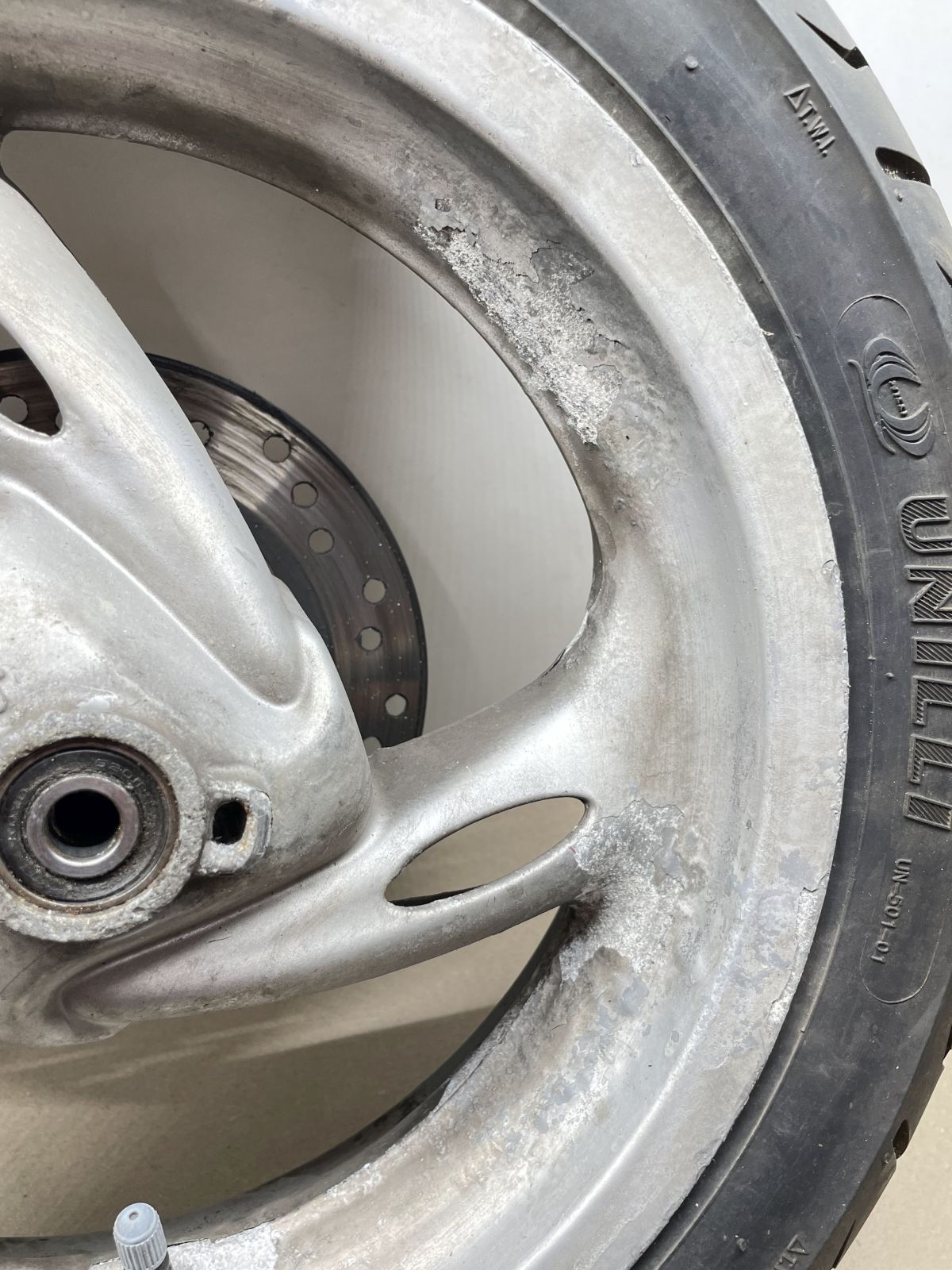 Aprilia Gulliver 50 - Vorderrad Reifen Felge vorne front wheel (76)