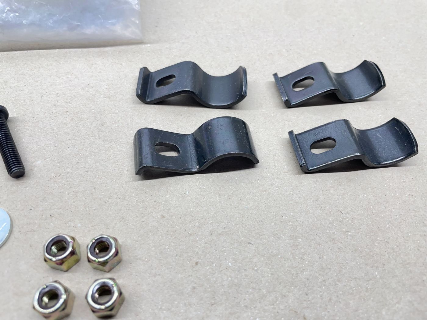 Peugeot SV SC Elystar etc. Befestigungsmaterial Halteplatte Topcase Koffer (39-80R)