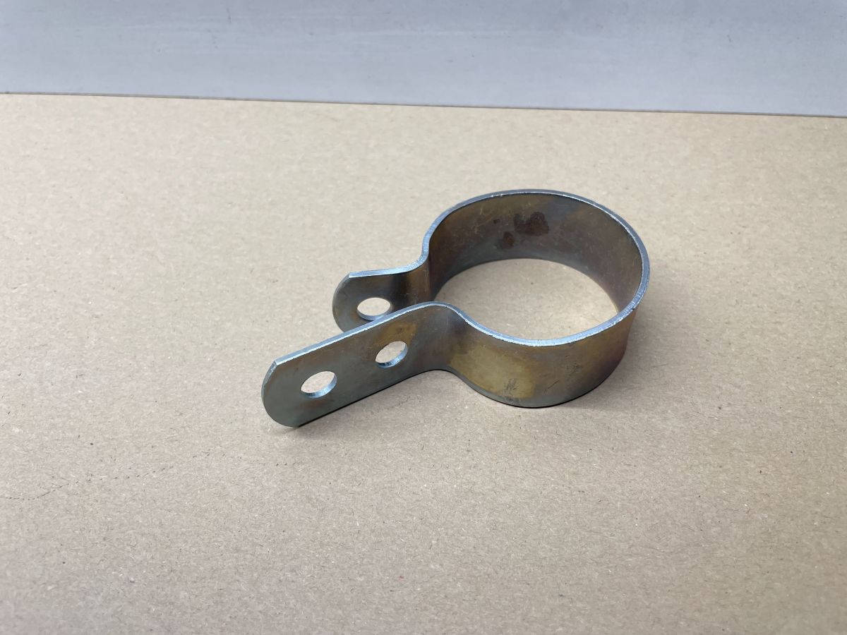 1x AUSPUFFSCHELLE für Jamarcol Sportauspuff etc. NEU Tuning Halterung (W5)