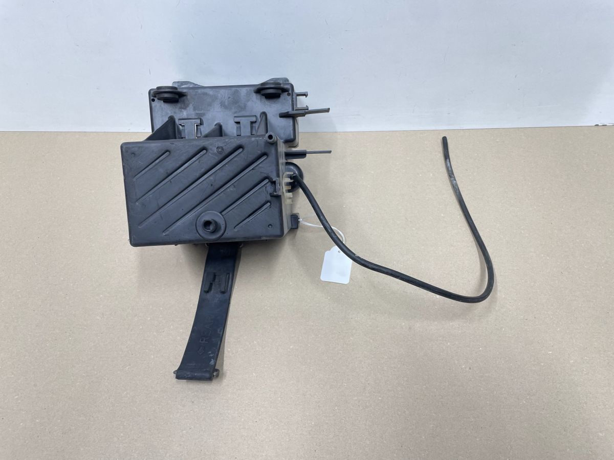 Honda CBR 1000 F SC24 - Batteriefach Batteriekasten Verkleidung fairing (118-11)