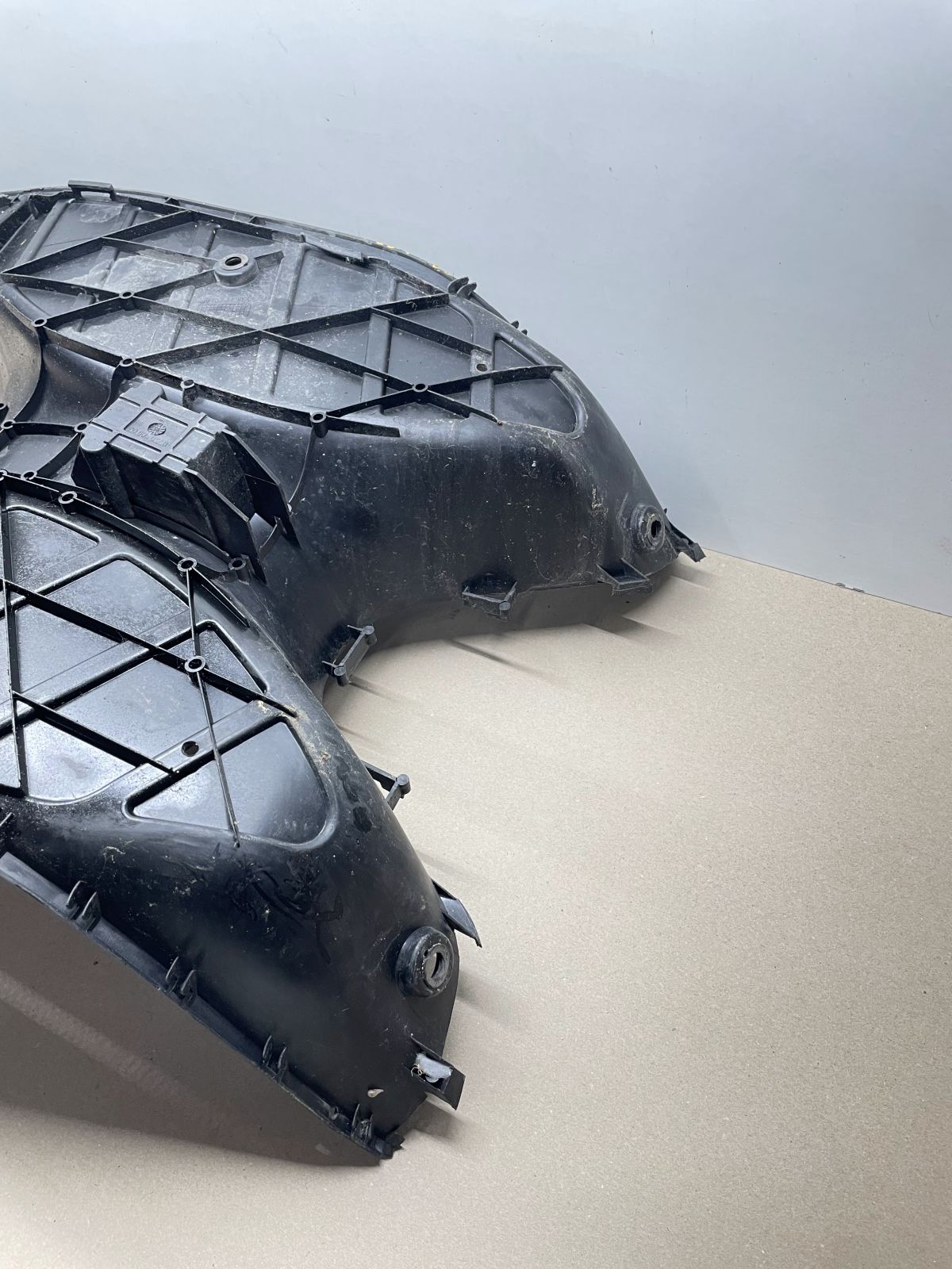 Hercules Splinter / Peugeot Speedake - Trittbrett Fußablage Verkleidung (62-2)