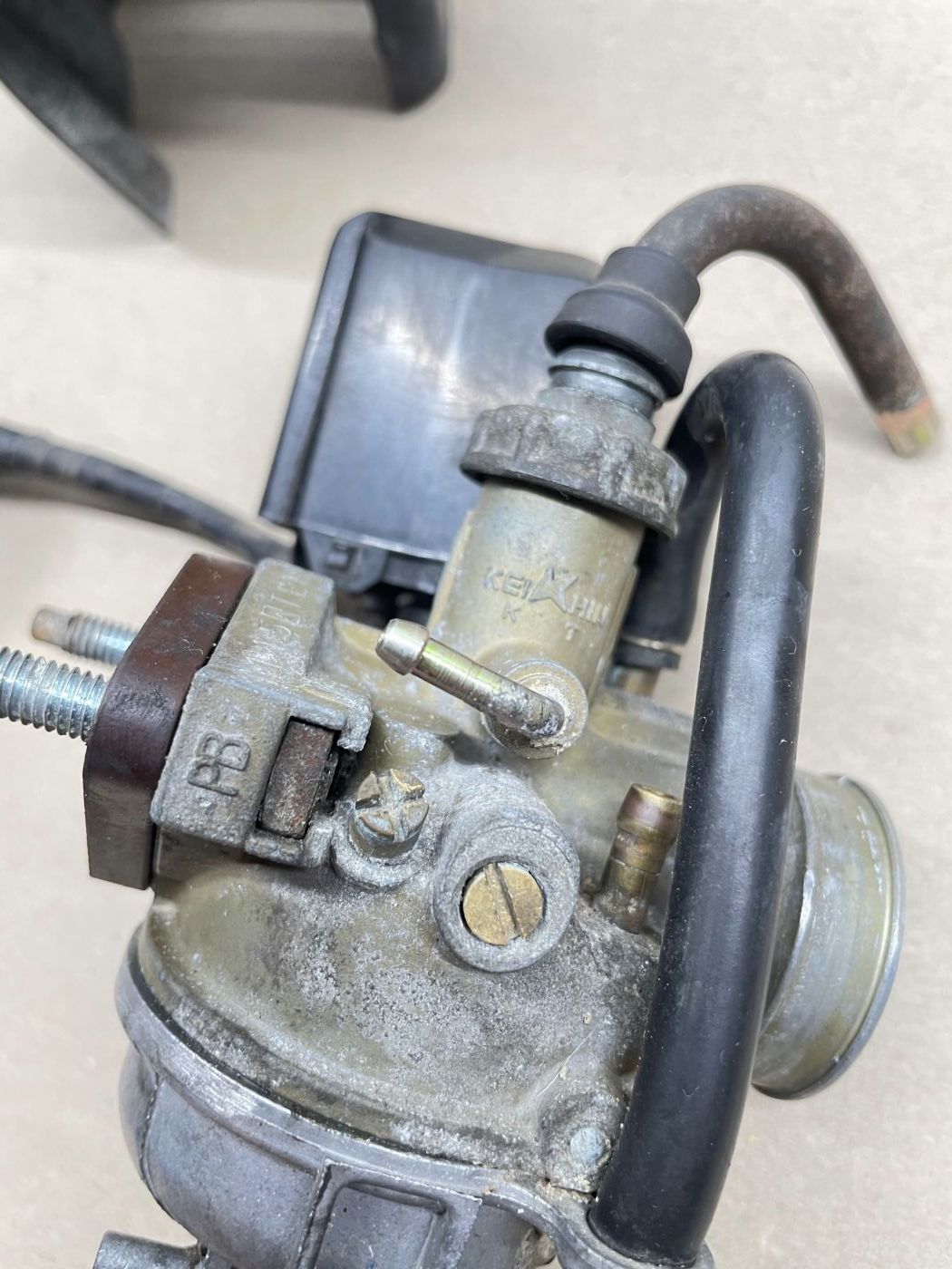 Kymco Cobra Cross -  ORIGINAL Keihin KT PB Vergaser carburetor  (114)