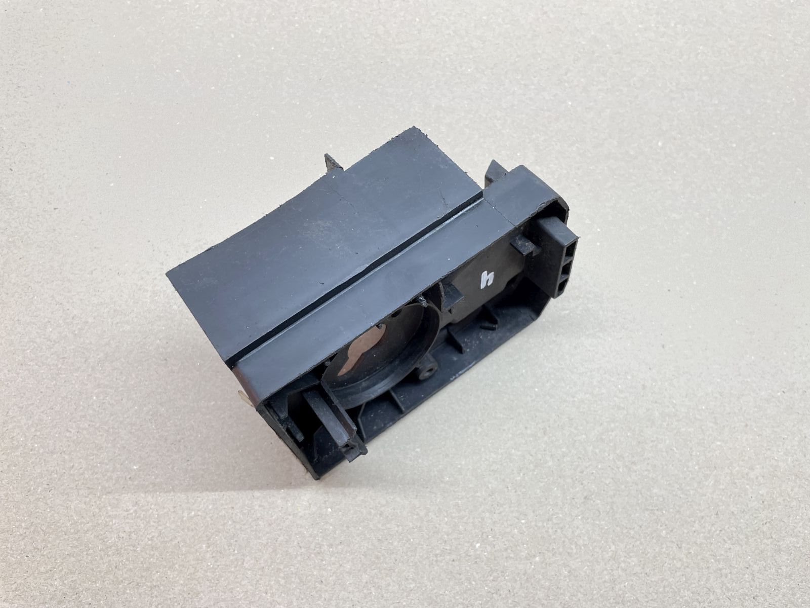 Saxonette / Spartamet - Ansauggehäuse Luftfiltergehäuse Verkleidung Motor (68-2)
