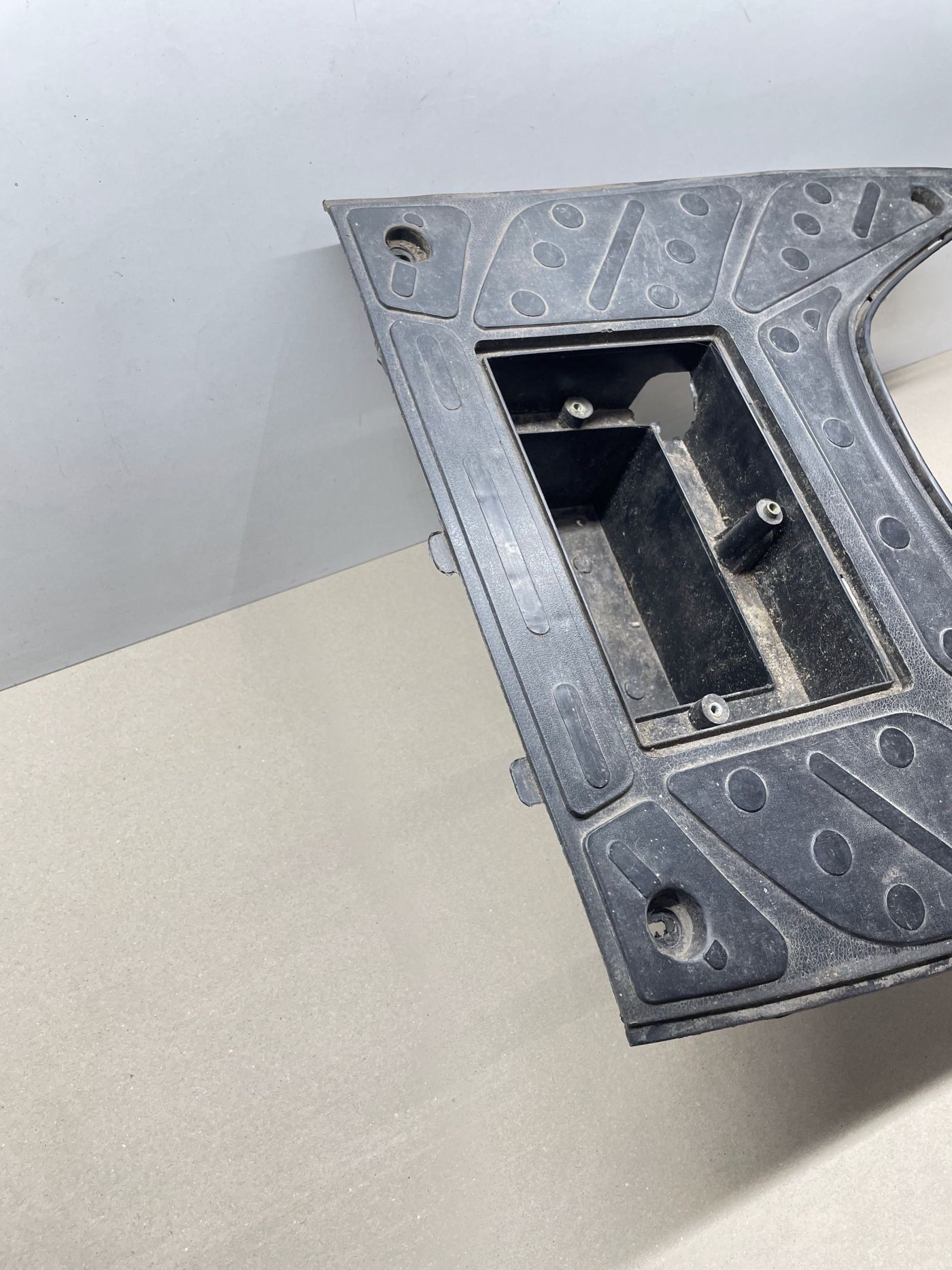 Ering / Baotian BT49QT-7 Trittbrett Fußablage Abdeckung Verkleidung (102-14)
