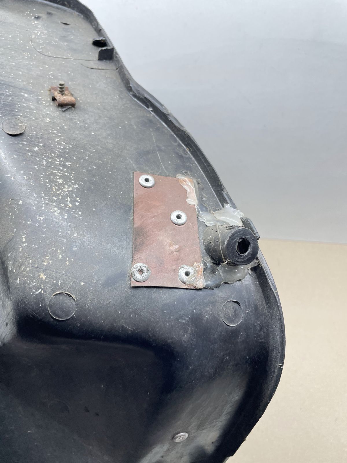 Itteco Shark TR50 - Beinschild Innenraum Abdeckung Verkleidung fairing  (72-1)