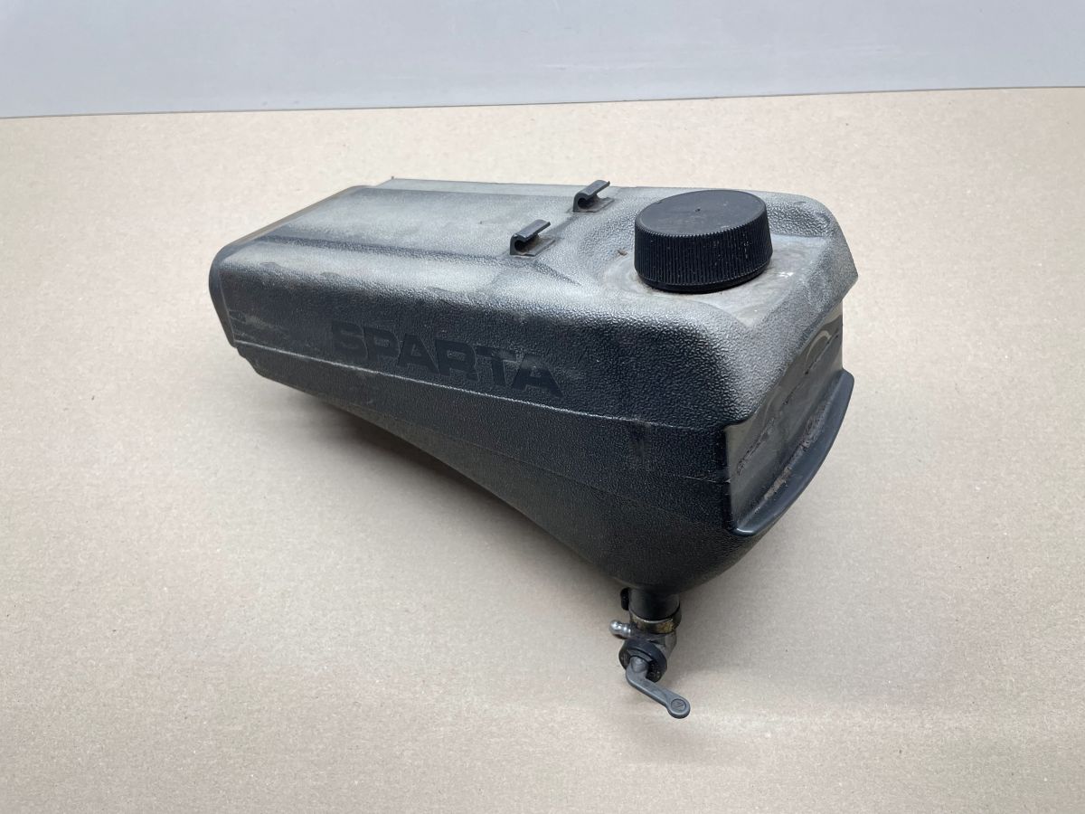 Spartamet - Benzintank Kraftstofftank Tankdeckel Benzinhahn (83-25)