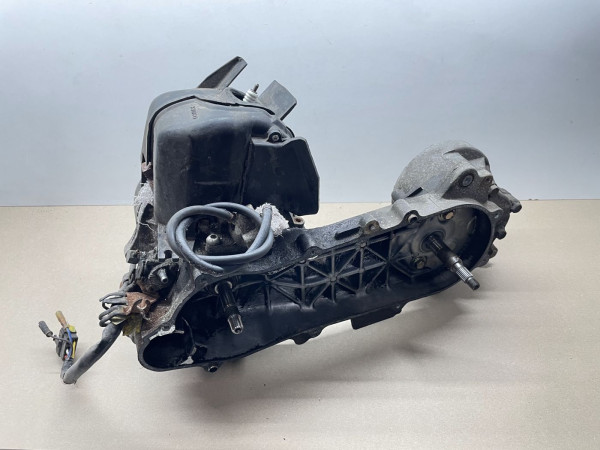 Kymco KB 50 - Motorblock Zylinder Getriebe Kurbelwelle engine (117)