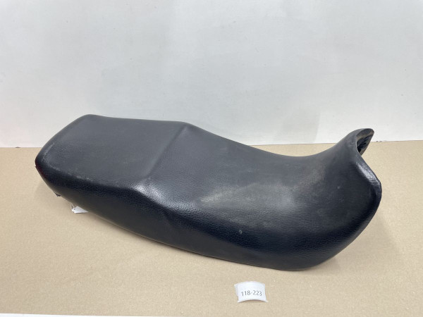 Kawasaki GPZ 500S - Sitzbank Sitz Sattel seat (118-S)