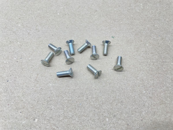 10x Schraube Kupplungsdeckel NOS - Sachs 505 Motor Hercules Prima KTM Foxy (39-49R)