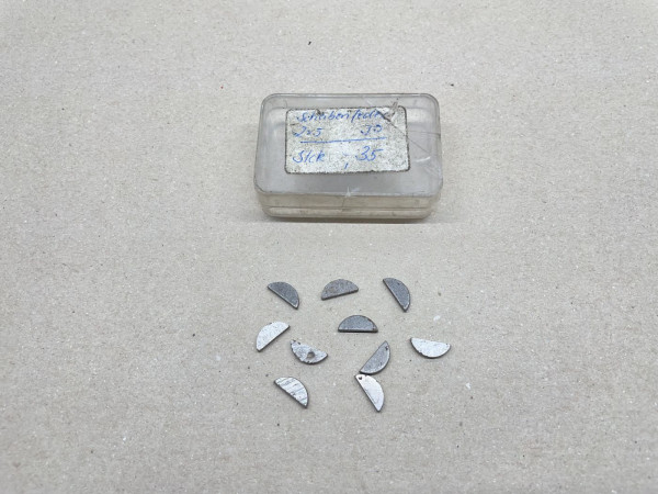 10x Scheibenfeder Halbmond 2x5mm NOS Polrad Kurbelwelle ILO G50 Piano Motor (39-54)